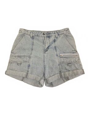 Hot Topic Light Wash Denim Cargo Shorts Size 6